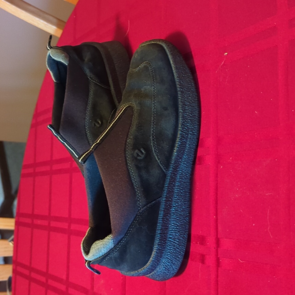 Ecco sneakers
